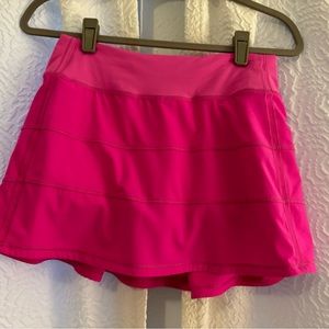 LULULEMON skirt/skort/ hot pink/ great condition/ 4tall